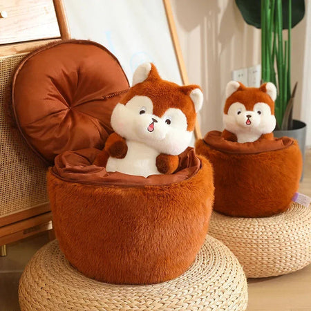 Peluche Écureuil dans noisette